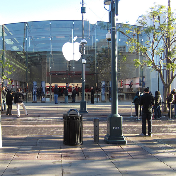 Apple Store - Santa Monica, CA