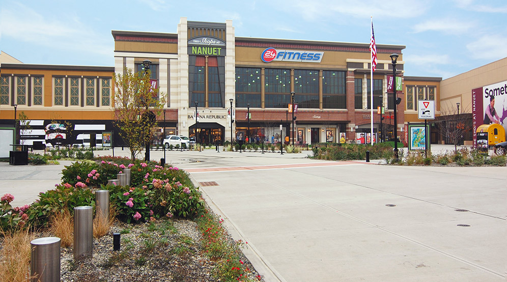 File:The Shops at Nanuet sign.jpg - Wikipedia