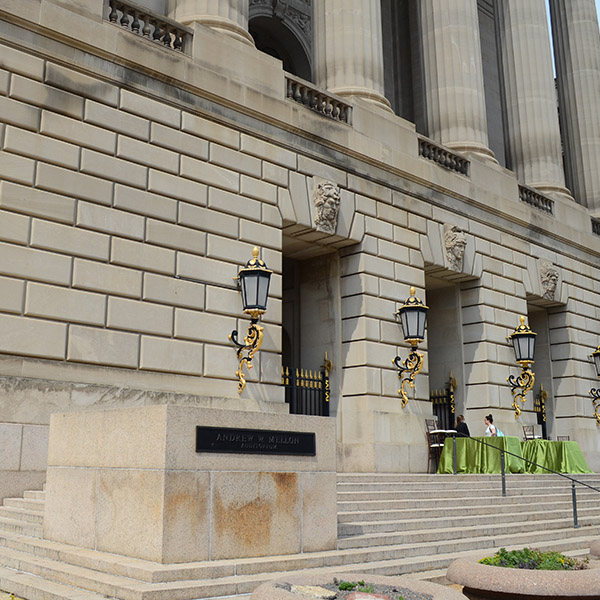 Mellon-Auditorium-600×600